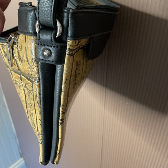 M.c. Marc Chantal Leather purse Black and Tan - Picture 7 of 11